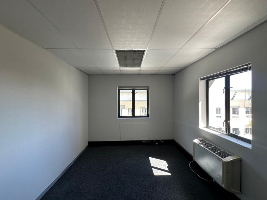 To Let commercial Property for Rent in Strubensvallei Gauteng