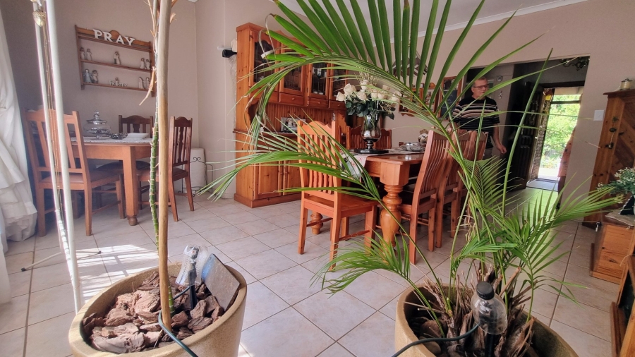 4 Bedroom Property for Sale in Falcon Ridge Gauteng