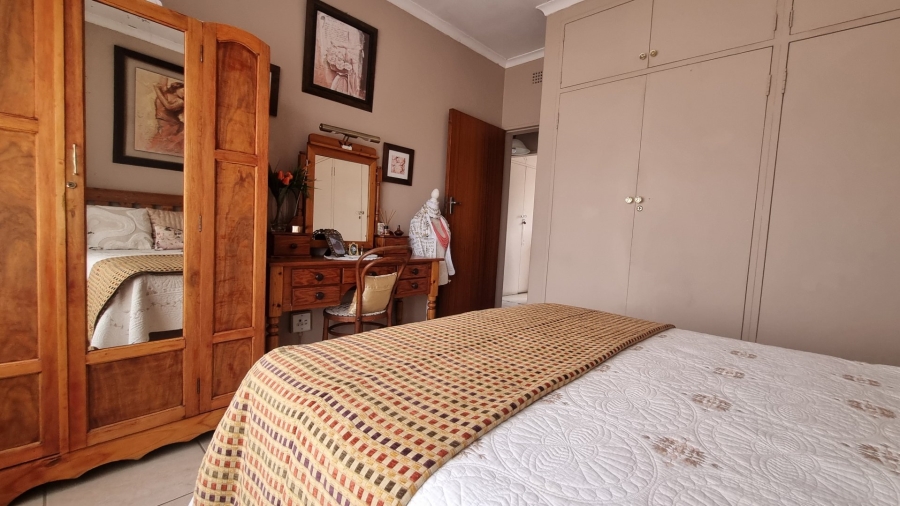 4 Bedroom Property for Sale in Falcon Ridge Gauteng