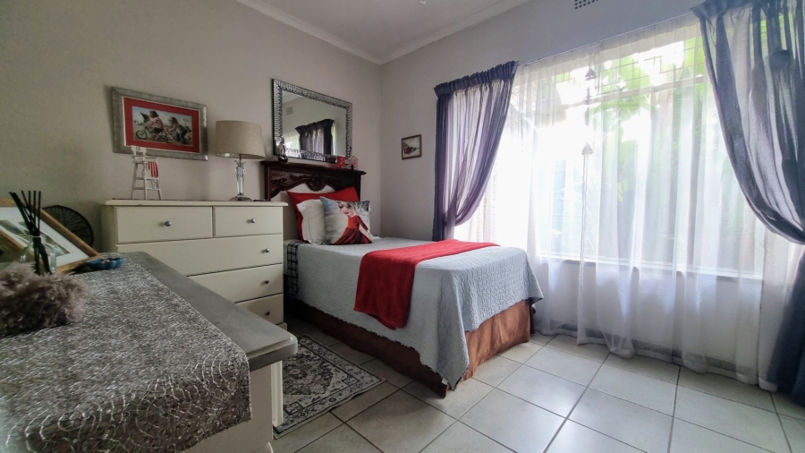 4 Bedroom Property for Sale in Falcon Ridge Gauteng