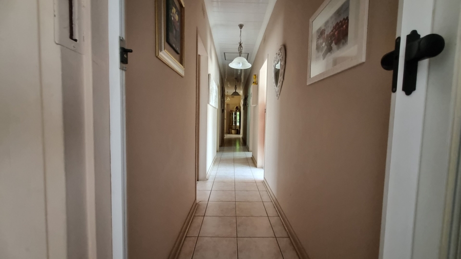 4 Bedroom Property for Sale in Falcon Ridge Gauteng