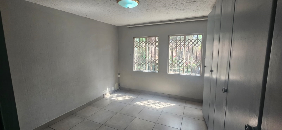 4 Bedroom Property for Sale in Constantia Park Gauteng