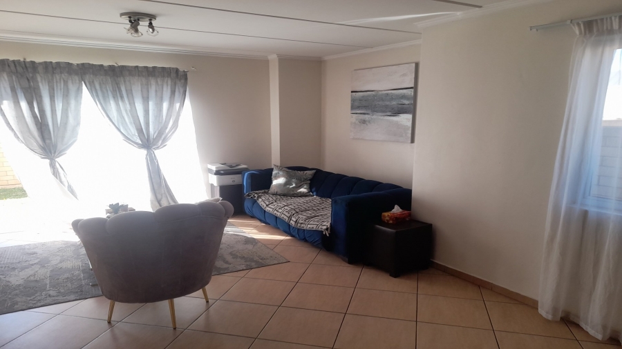 2 Bedroom Property for Sale in Riverspray Lifestyle Estate Gauteng