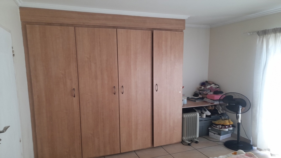 2 Bedroom Property for Sale in Riverspray Lifestyle Estate Gauteng