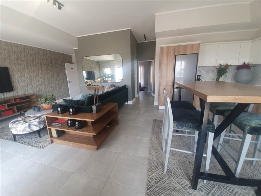 To Let 2 Bedroom Property for Rent in Waterfall Gauteng