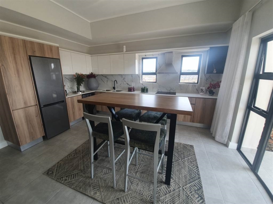 To Let 2 Bedroom Property for Rent in Waterfall Gauteng