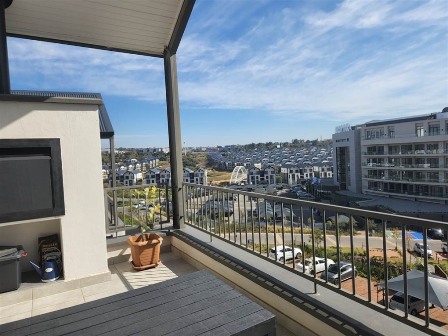 To Let 2 Bedroom Property for Rent in Waterfall Gauteng