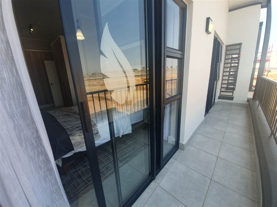 To Let 2 Bedroom Property for Rent in Waterfall Gauteng