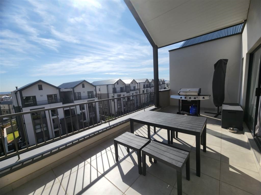 To Let 2 Bedroom Property for Rent in Waterfall Gauteng