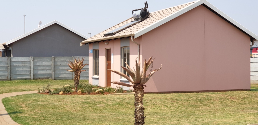2 Bedroom Property for Sale in Sky City Gauteng