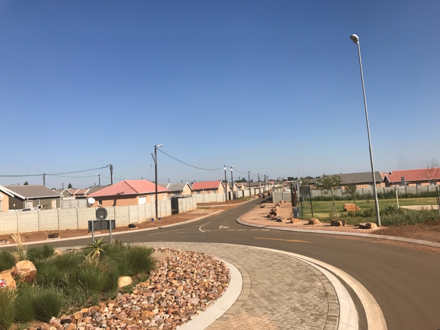 2 Bedroom Property for Sale in Sky City Gauteng