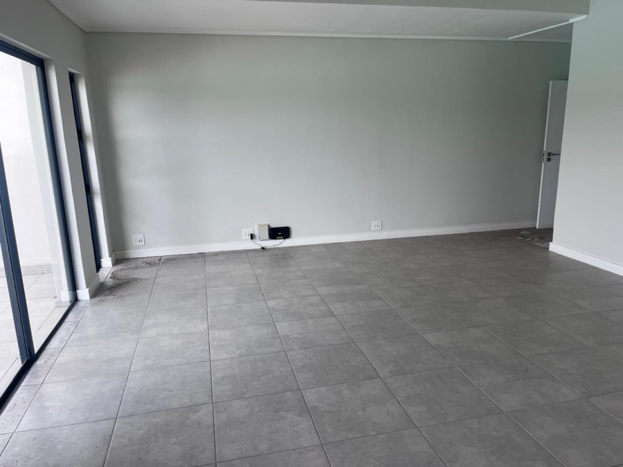 To Let 3 Bedroom Property for Rent in Waterfall Gauteng