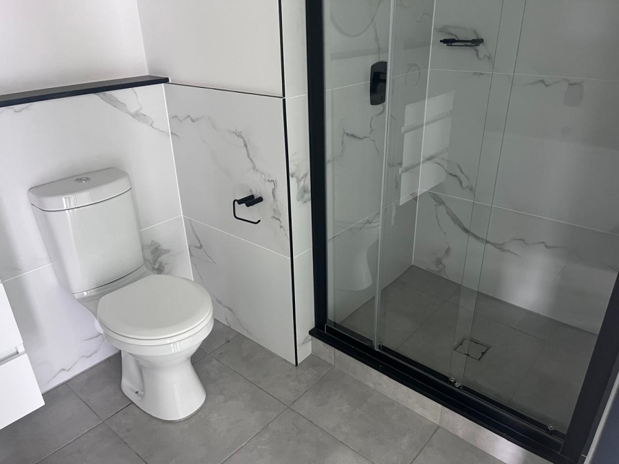 To Let 3 Bedroom Property for Rent in Waterfall Gauteng