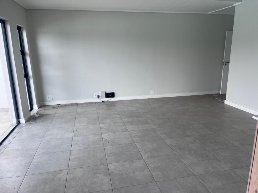 To Let 3 Bedroom Property for Rent in Waterfall Gauteng