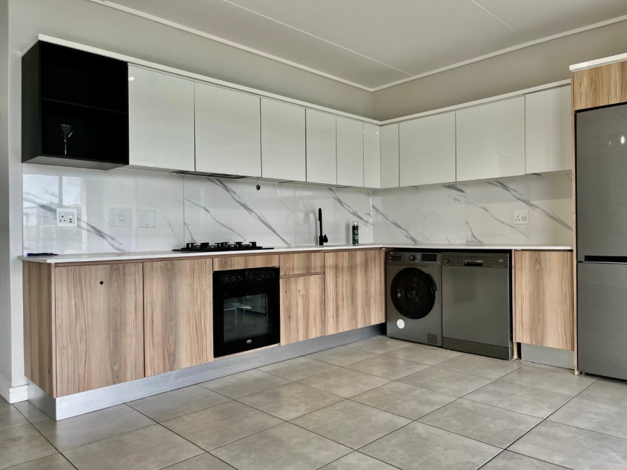 To Let 3 Bedroom Property for Rent in Waterfall Gauteng