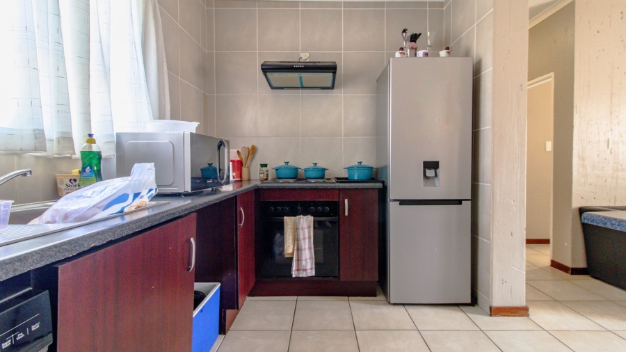 2 Bedroom Property for Sale in Ormonde View Gauteng