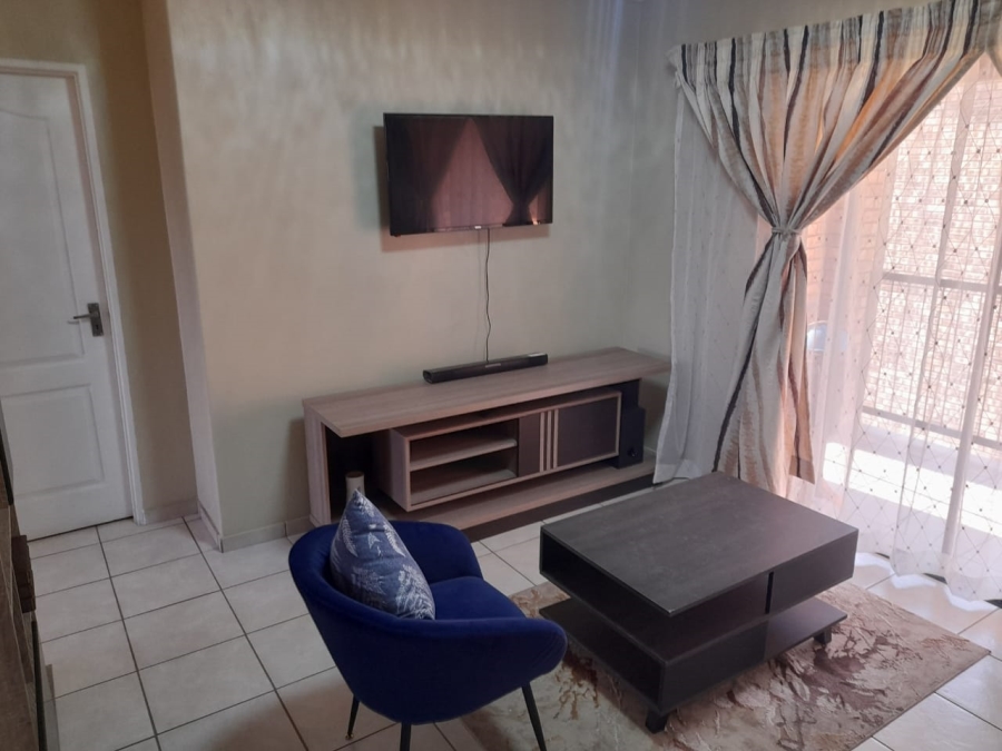 To Let 2 Bedroom Property for Rent in Rynfield A H Gauteng