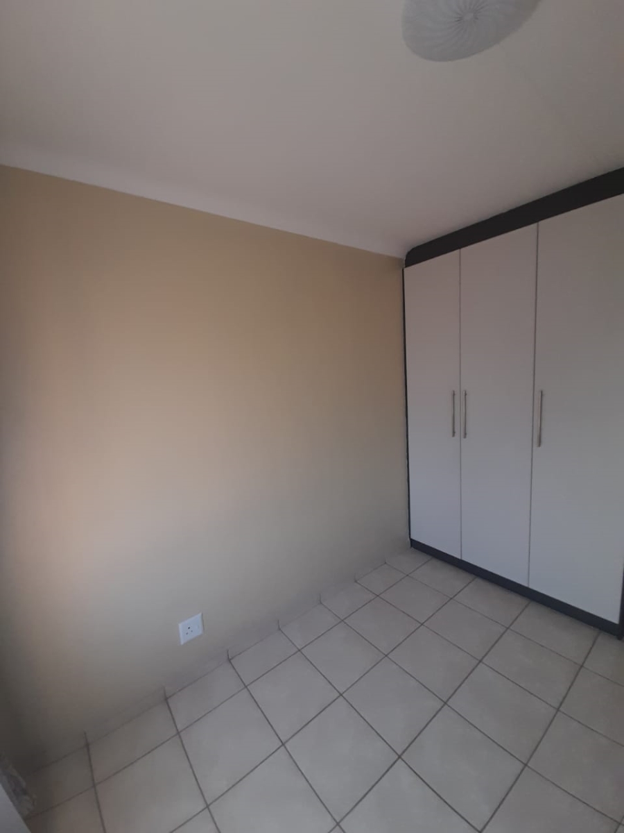 To Let 2 Bedroom Property for Rent in Rynfield A H Gauteng