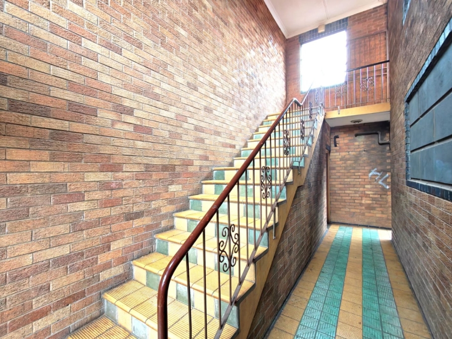 8 Bedroom Property for Sale in Rosettenville Gauteng