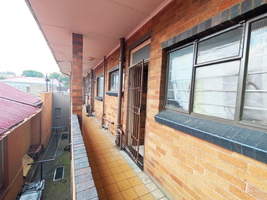 8 Bedroom Property for Sale in Rosettenville Gauteng