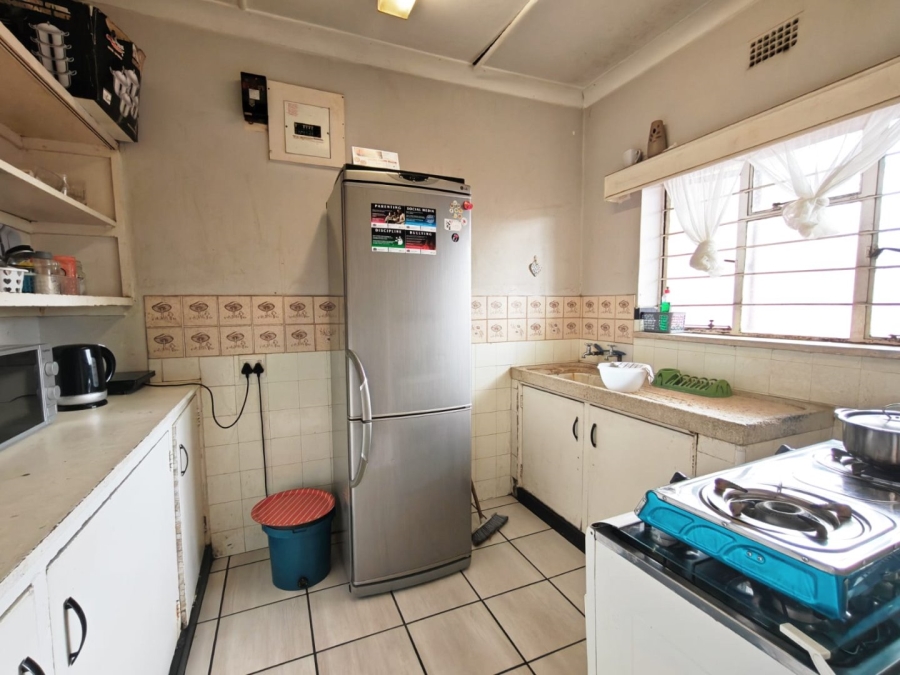 8 Bedroom Property for Sale in Rosettenville Gauteng