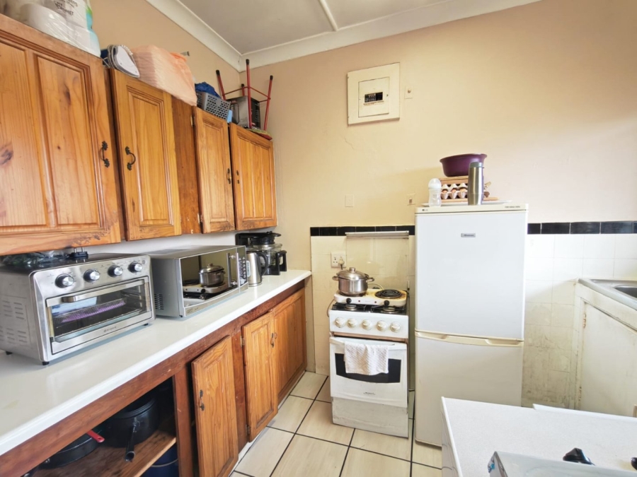 8 Bedroom Property for Sale in Rosettenville Gauteng