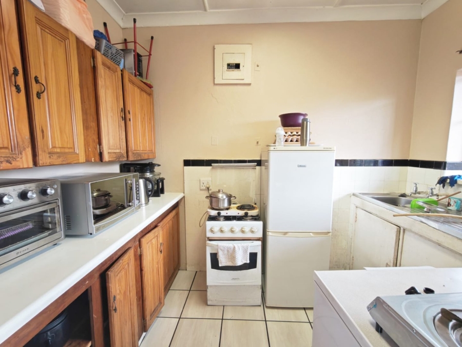 8 Bedroom Property for Sale in Rosettenville Gauteng