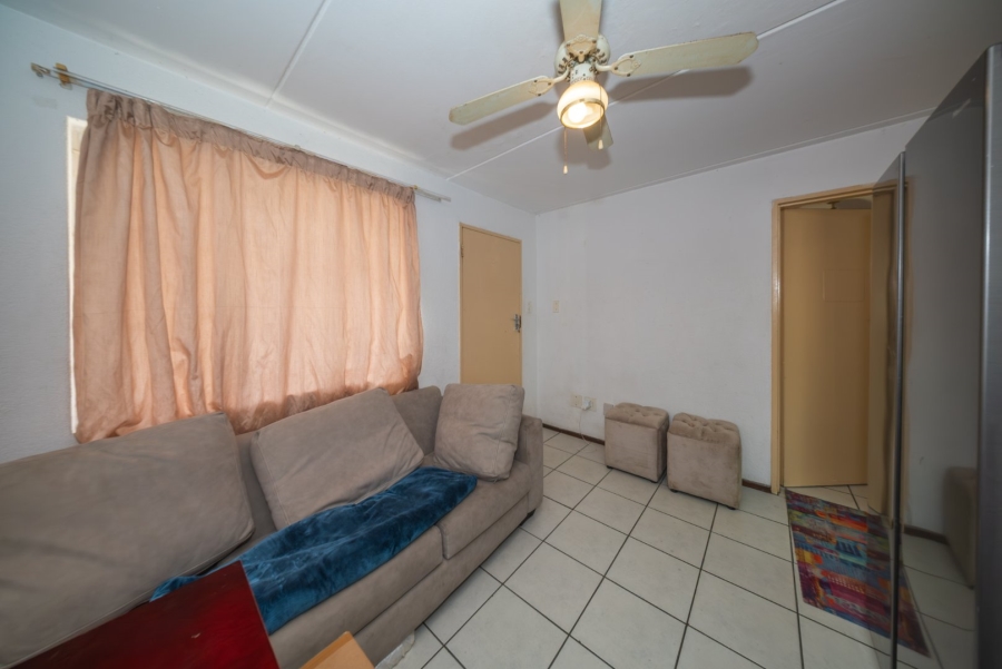 1 Bedroom Property for Sale in Eden Glen Gauteng