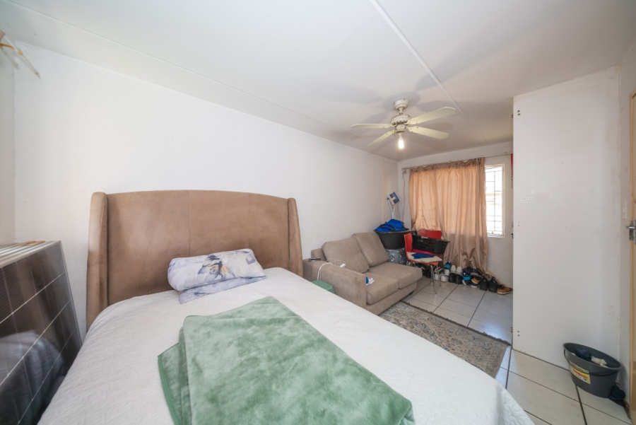 1 Bedroom Property for Sale in Eden Glen Gauteng