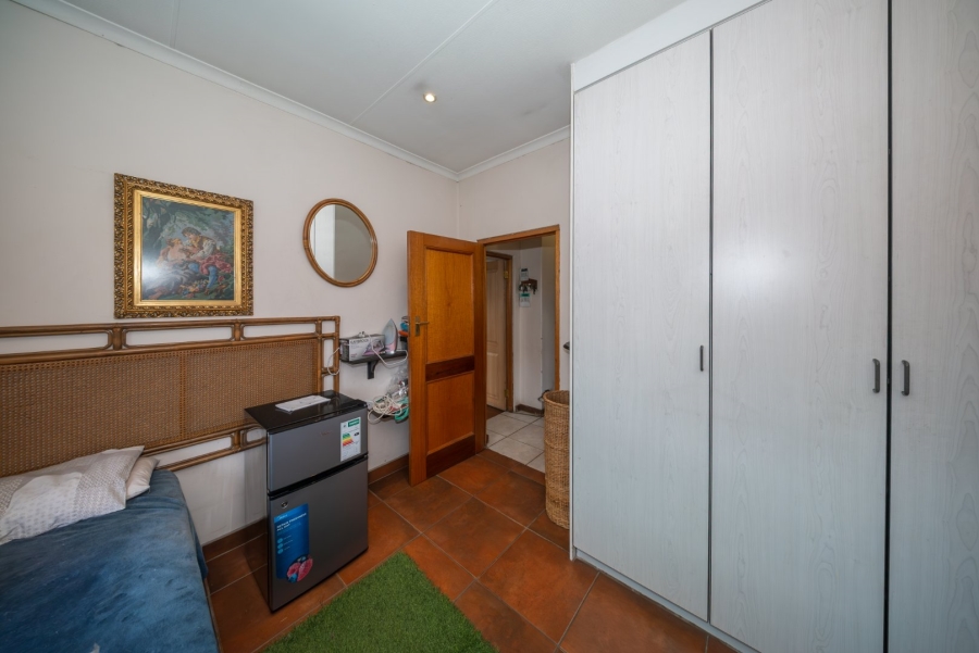 2 Bedroom Property for Sale in Wychwood Gauteng