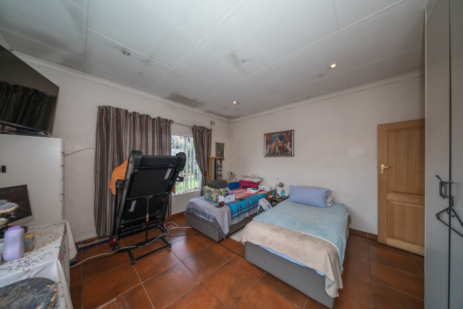 2 Bedroom Property for Sale in Wychwood Gauteng