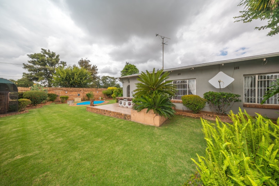 2 Bedroom Property for Sale in Wychwood Gauteng