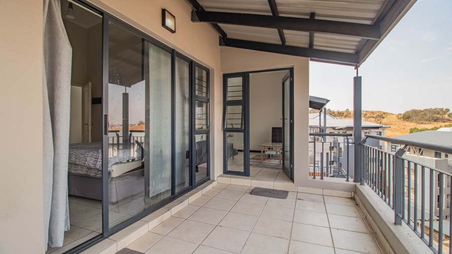 2 Bedroom Property for Sale in Oakdene Gauteng