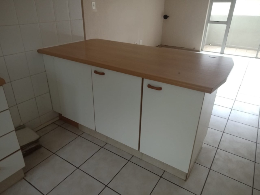 2 Bedroom Property for Sale in Vorna Valley Gauteng