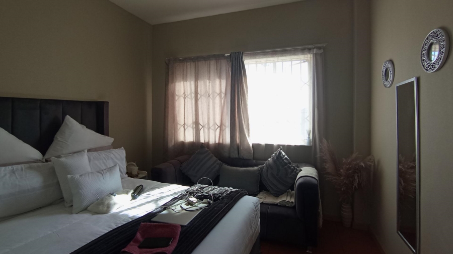 3 Bedroom Property for Sale in Waterkloof Glen Gauteng