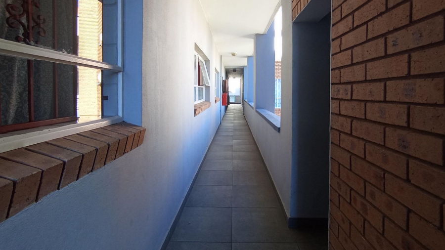 3 Bedroom Property for Sale in Waterkloof Glen Gauteng