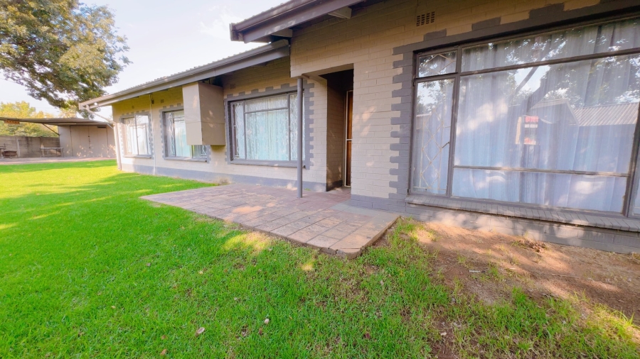 3 Bedroom Property for Sale in Three Rivers Gauteng