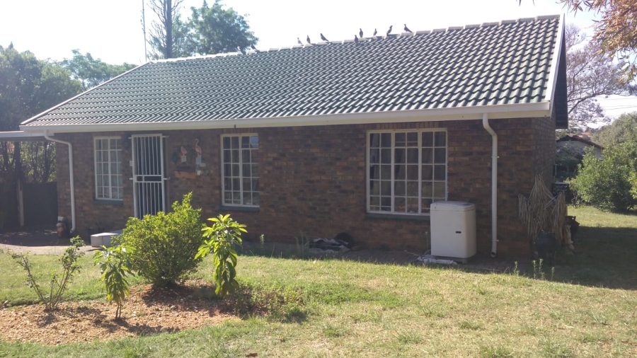 3 Bedroom Property for Sale in Heuweloord Gauteng