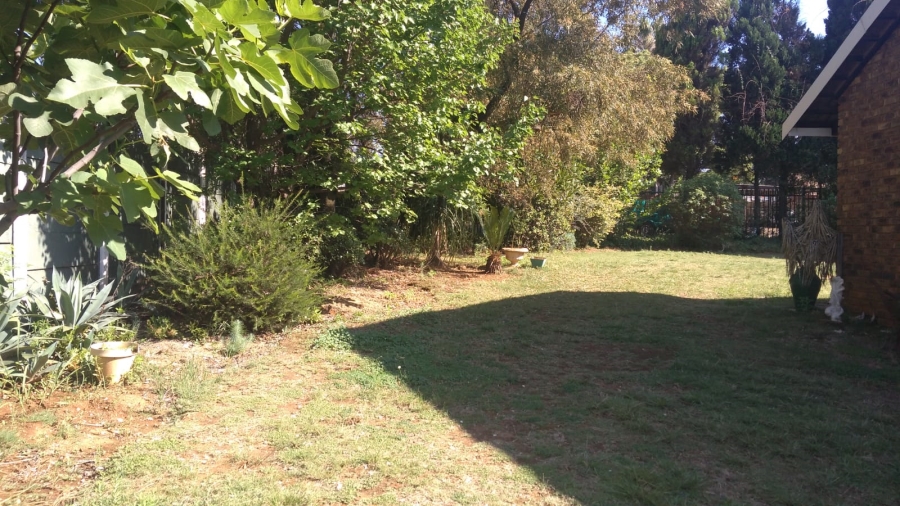 3 Bedroom Property for Sale in Heuweloord Gauteng