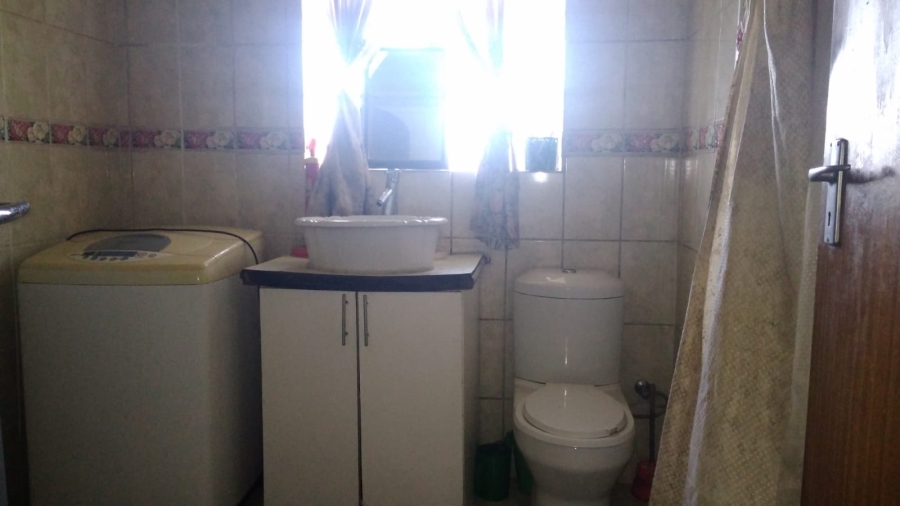 3 Bedroom Property for Sale in Heuweloord Gauteng