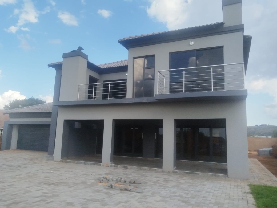 4 Bedroom Property for Sale in Karenpark Gauteng