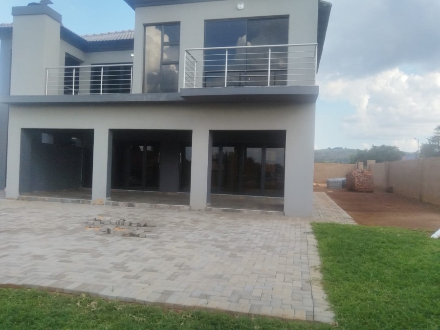 4 Bedroom Property for Sale in Karenpark Gauteng