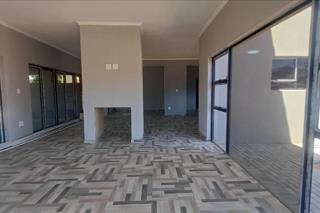4 Bedroom Property for Sale in Karenpark Gauteng