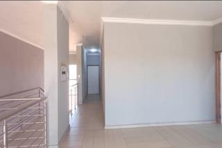 4 Bedroom Property for Sale in Karenpark Gauteng