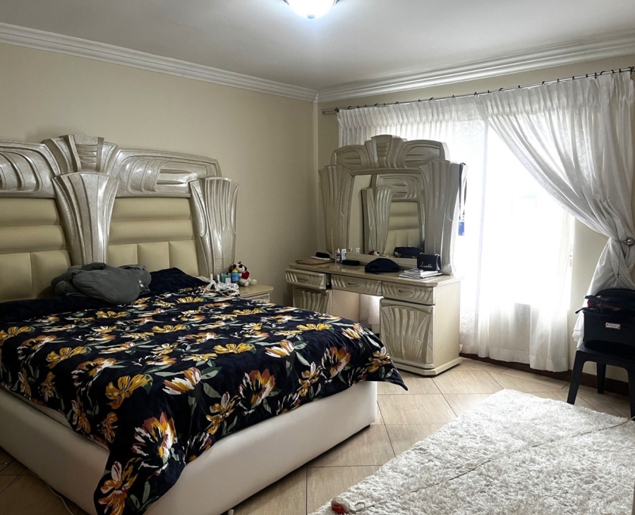 3 Bedroom Property for Sale in Newmark Estate Gauteng