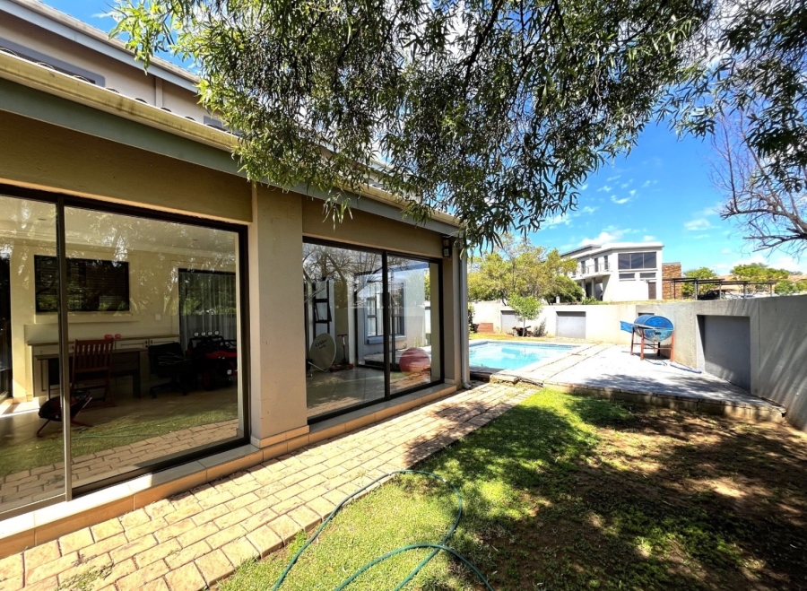 3 Bedroom Property for Sale in Newmark Estate Gauteng