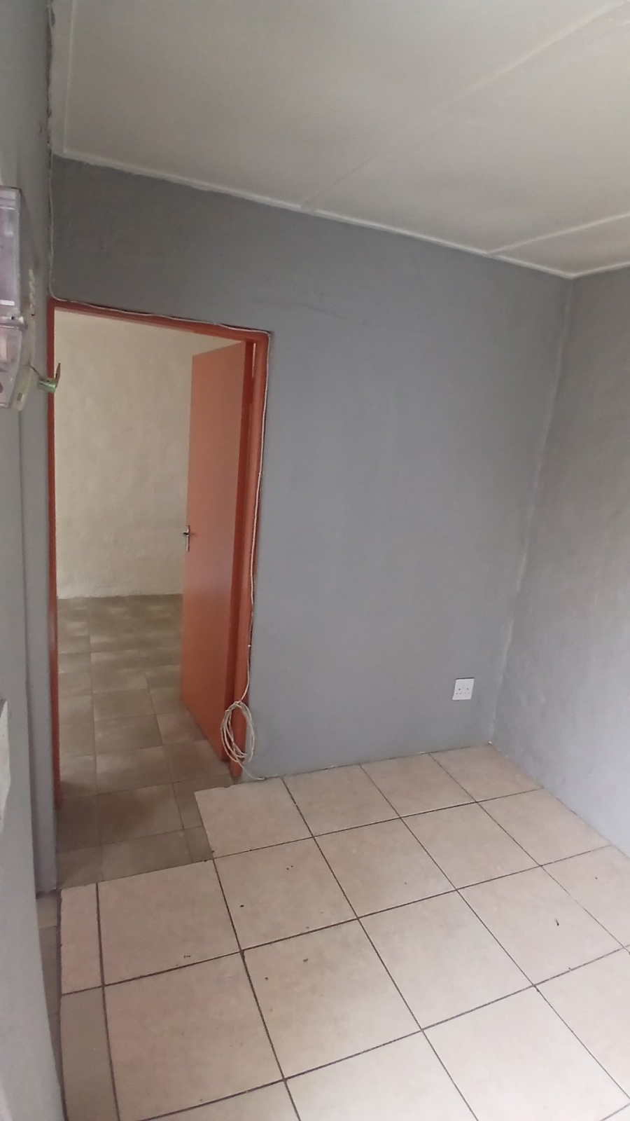 To Let 1 Bedroom Property for Rent in Orange Grove Gauteng