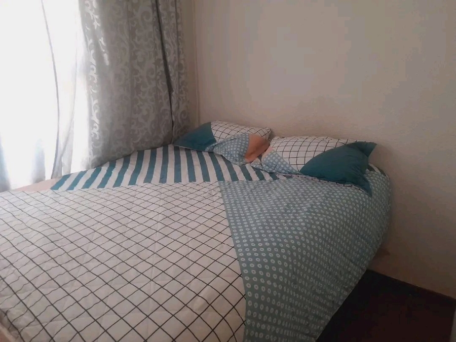 2 Bedroom Property for Sale in Aureus Gauteng