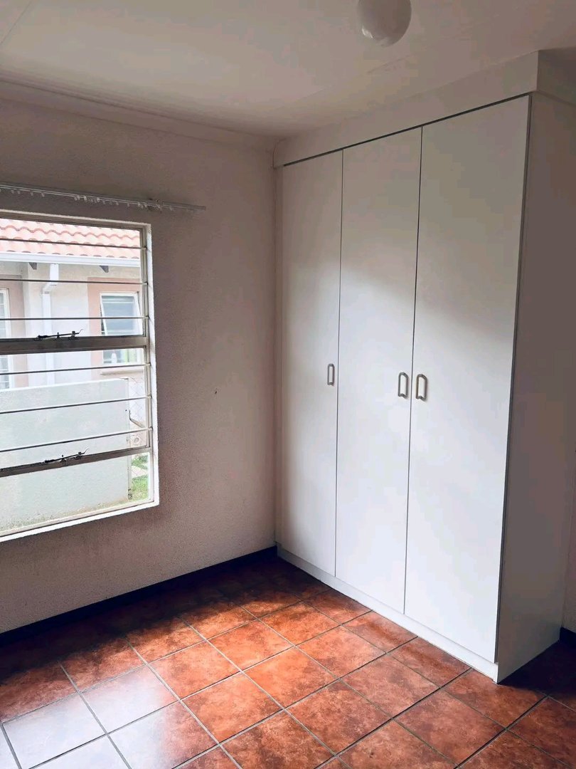 2 Bedroom Property for Sale in Aureus Gauteng