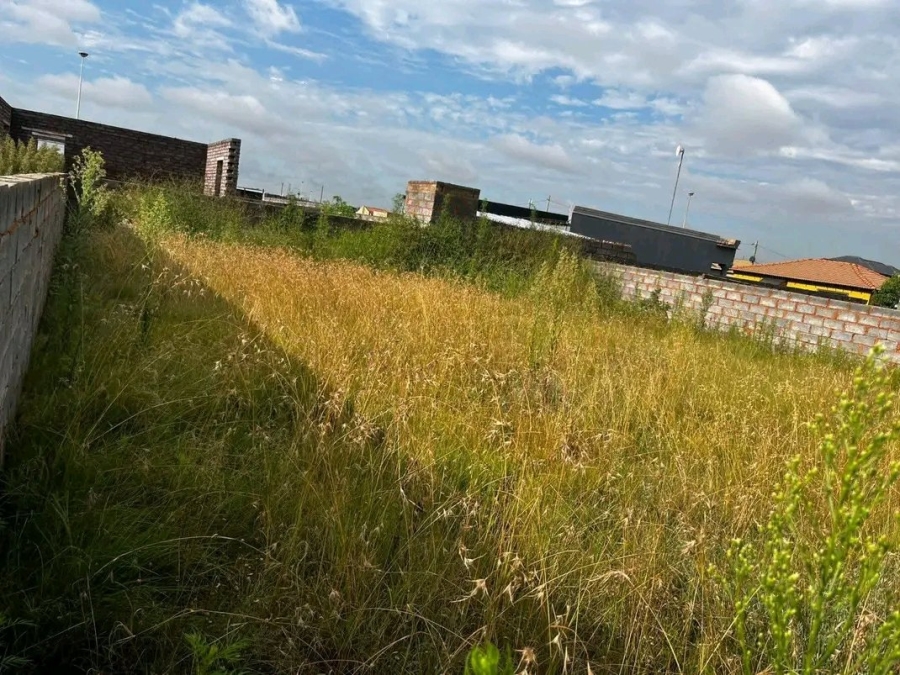 Commercial Property for Sale in Mohlakeng Gauteng